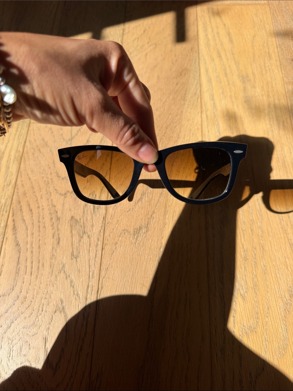 Ray-Ban Wayfarer Black Frame Sunglasses with Brown Gradient Lenses - Picture 2 of 4